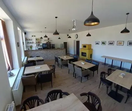 Siskovna Pensionat 3*